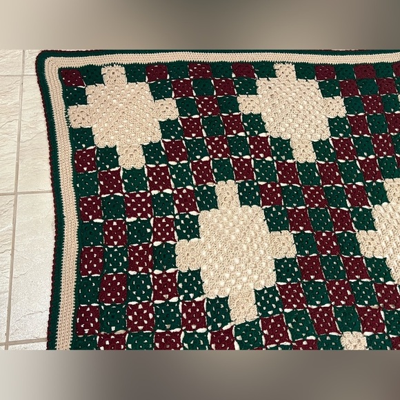 VTG Handmade Afghan Couch Throw Blanket Maroon Green Tan 60” x 65” Crochet - Picture 6 of 8